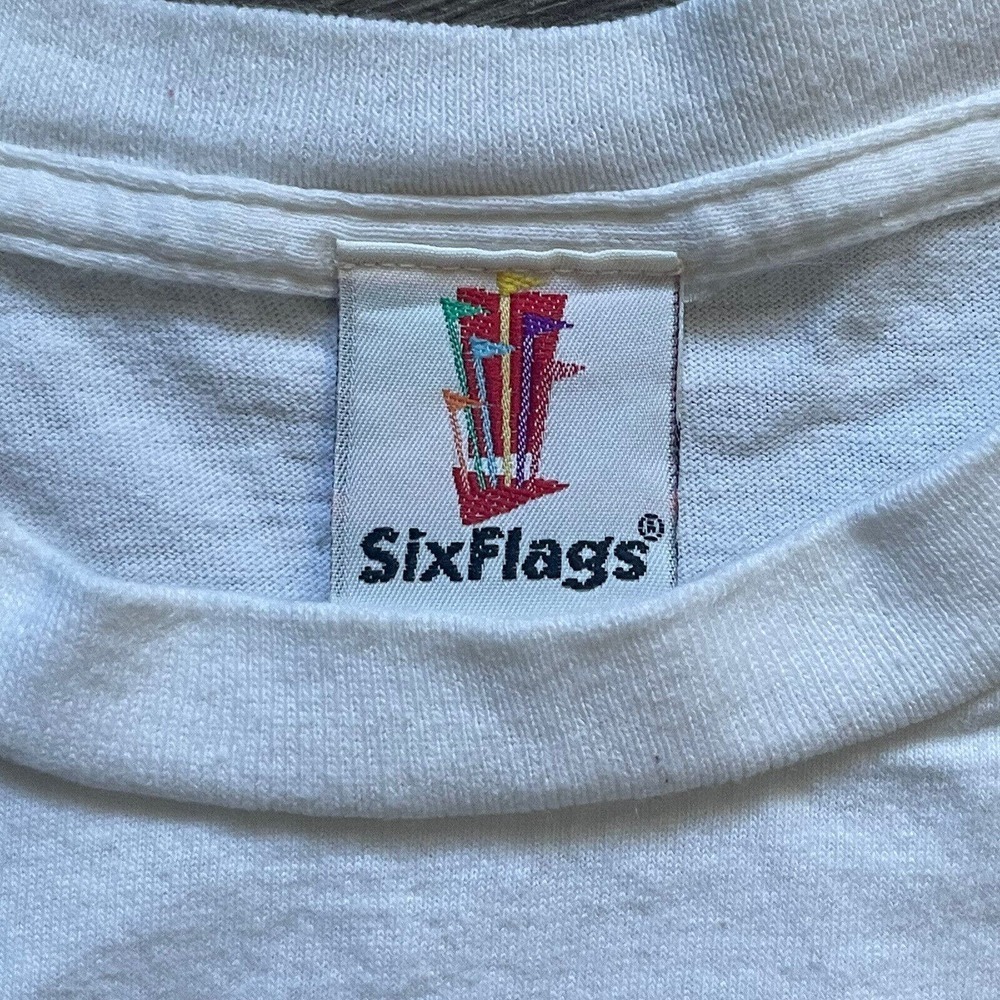 Rare VTG SIX FLAGS Looney Tunes Bugs Taz Tweety Porky 2000 T Shirt 90s 2000s 2XL - Picture 2 of 9